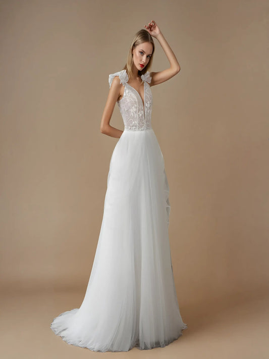 Ismena Puff Sleeve Lace Gown