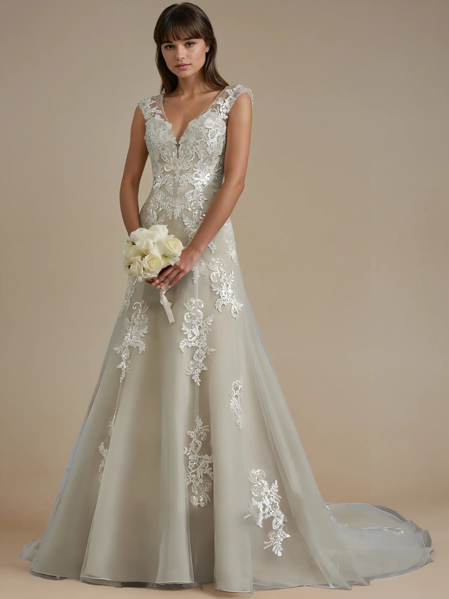 Elanora Sweetheart Lace Gown