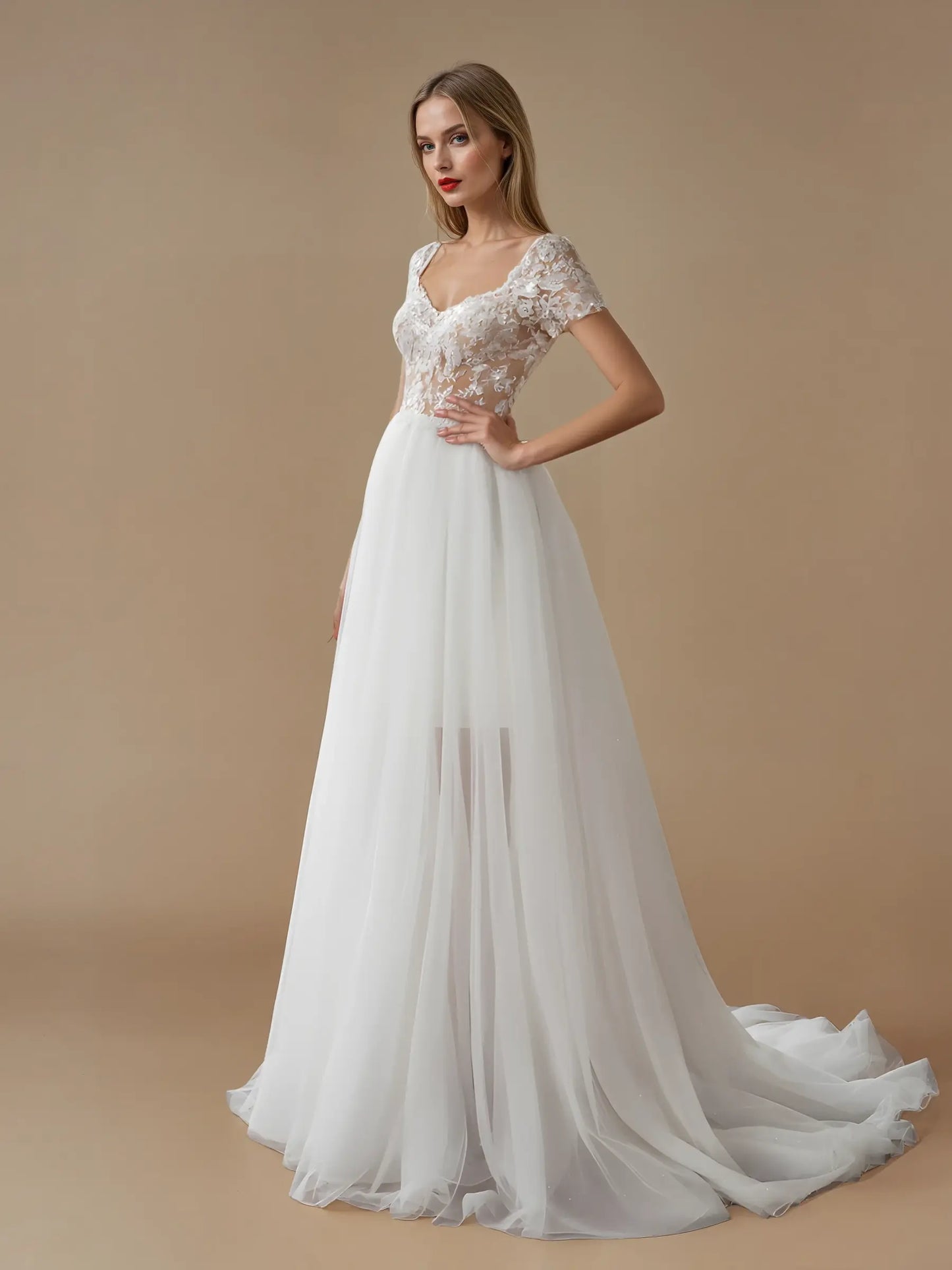 Célina Watteau Lace Gown