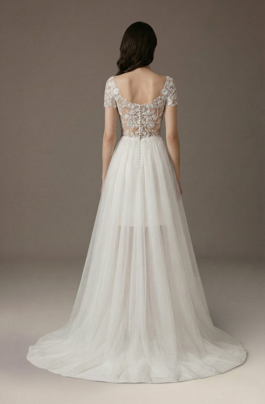 Célina Watteau Lace Gown