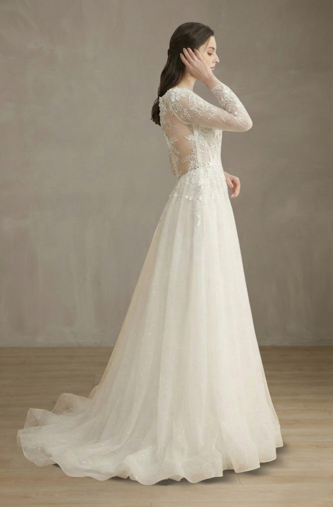 Aloura Deep V Lace Gown