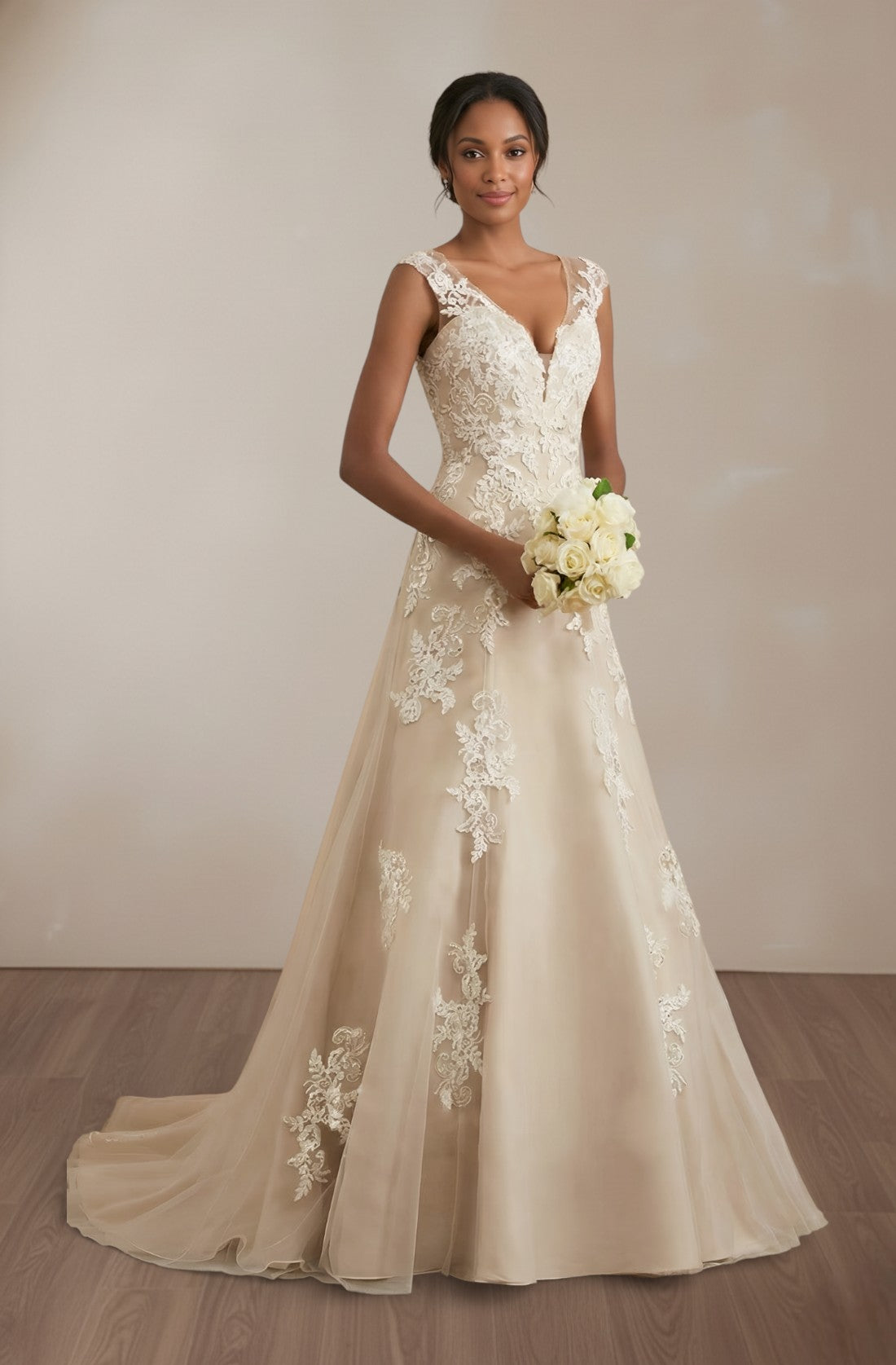 Elanora Sweetheart Lace Gown