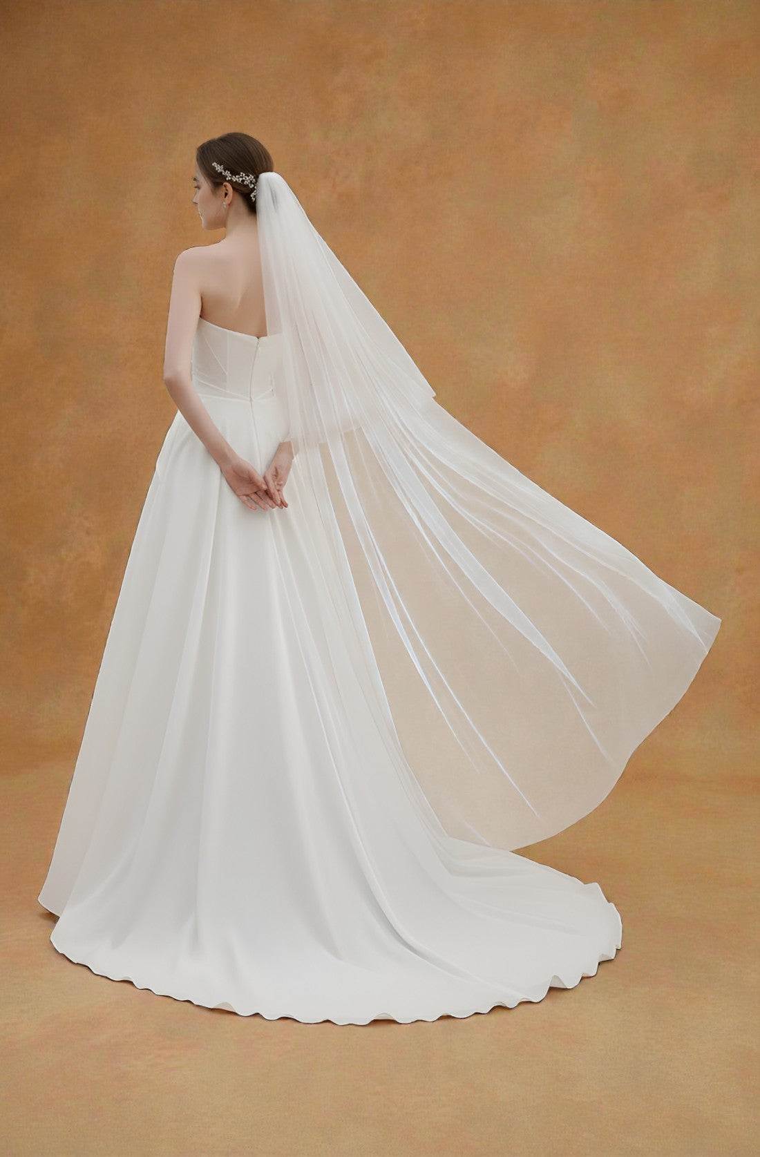 Amelina Off-Shoulder Lace Gown